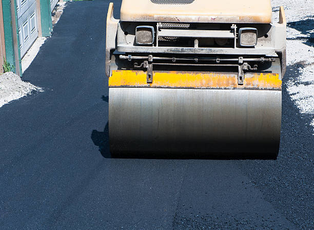 Best Asphalt Driveway Installation  in Columbus Junction, IA